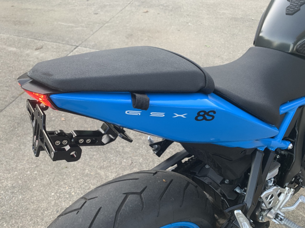 2023 SUZUKI GSX-8S